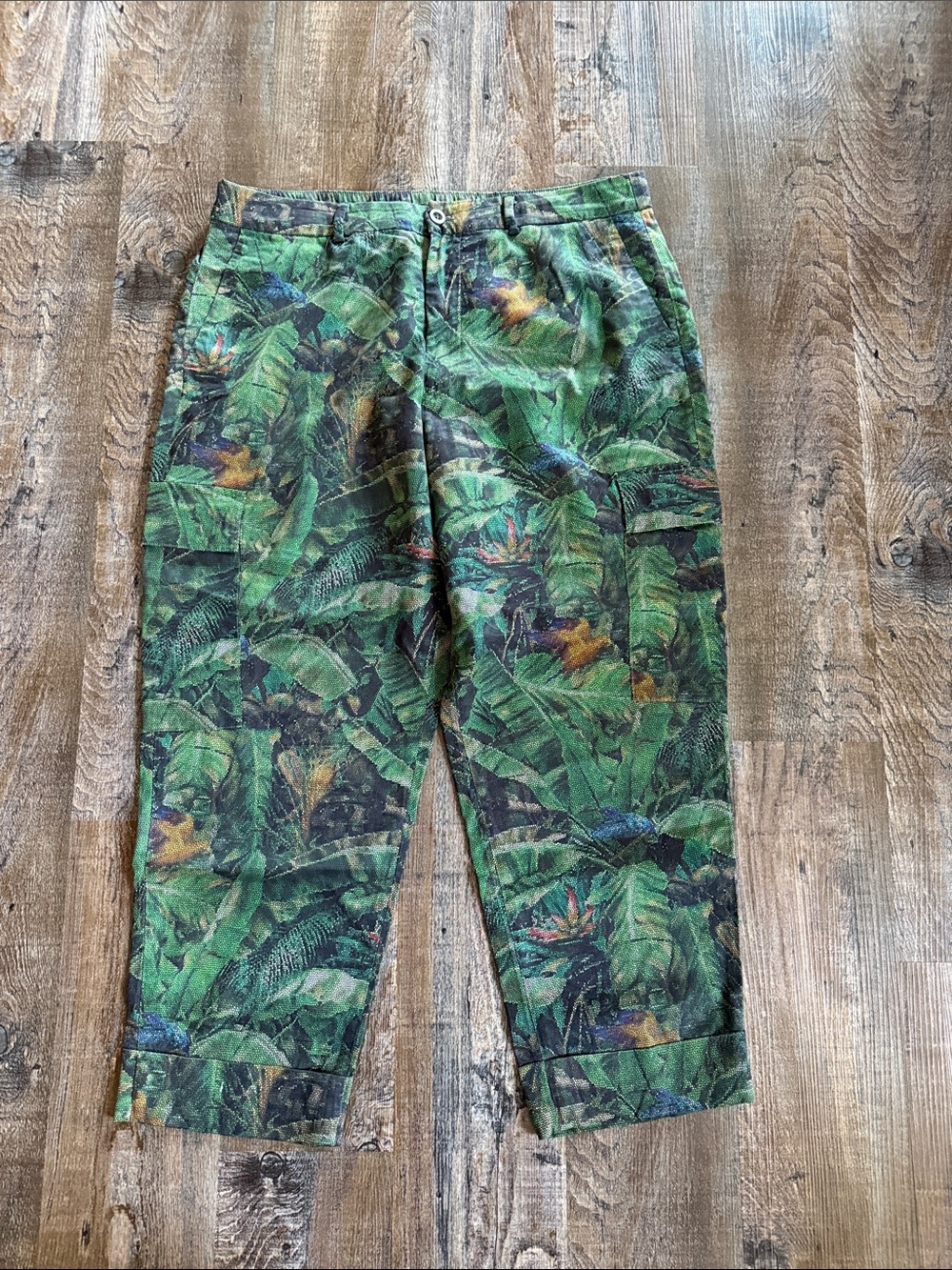 Mason’s | Cargo Crop Tropical Print Pants
